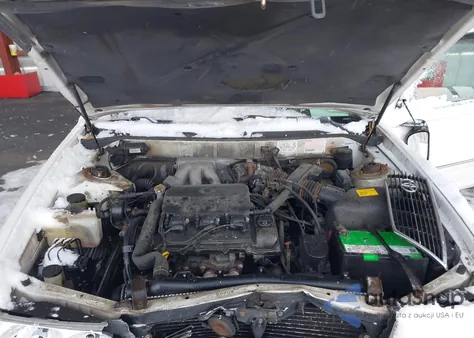 1998 Toyota Avalon Xl from USA, damaged, VIN 4T1BF18B0WU271222